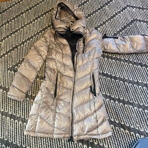 Women’s metallic silver winter coat puffer
